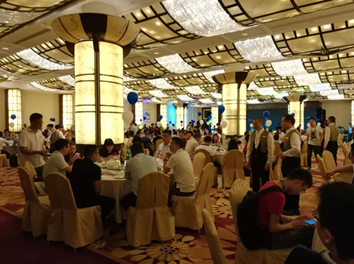 人生就是搏展示流体应用智造新方式｜手机自动化展报道