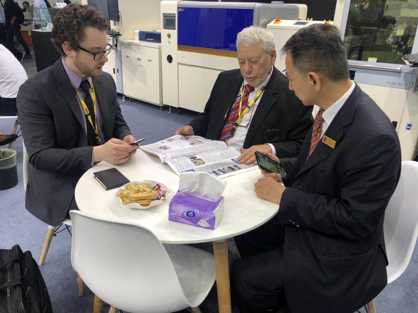 人生就是搏携新亮相，载誉而归 | 2019上海NEPCON快报