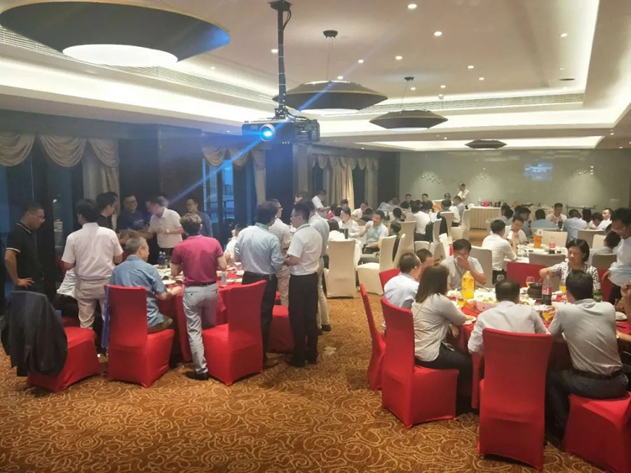 人生就是搏 | 苏州电子智能制造国际高峰论坛暨答谢晚宴完满举办